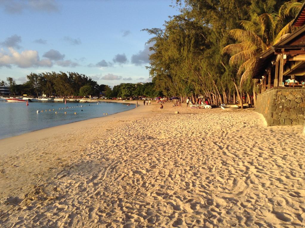 Ebrahim Flats - Grand Baie Beach Exterior foto